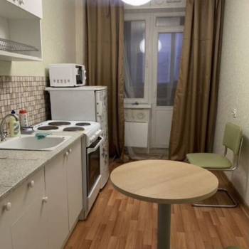 Продается 1-комнатная квартира, 37,2 м²