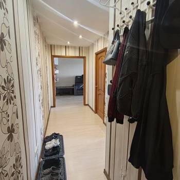 Продается 3-х комнатная квартира, 59 м²