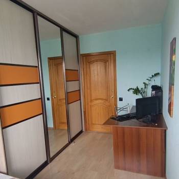 Продается 3-х комнатная квартира, 59 м²