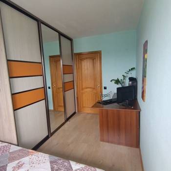 Продается 3-х комнатная квартира, 59 м²