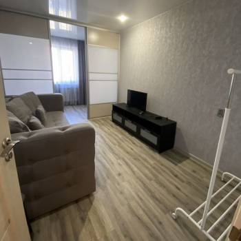 Сдается 1-комнатная квартира, 40 м²