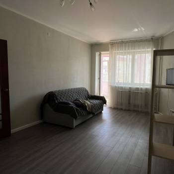 Сдается 1-комнатная квартира, 53,8 м²