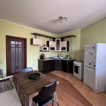 Сдается 1-комнатная квартира, 53,8 м²