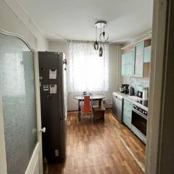 Продается Многокомнатная квартира, 78,9 м²