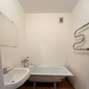 Продается 1-комнатная квартира, 51 м²