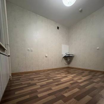 Продается 1-комнатная квартира, 51 м²