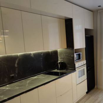 Сдается 1-комнатная квартира, 41,7 м²