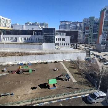 Сдается 1-комнатная квартира, 42 м²
