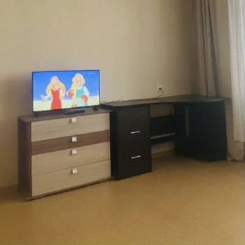 Продается 1-комнатная квартира, 45 м²