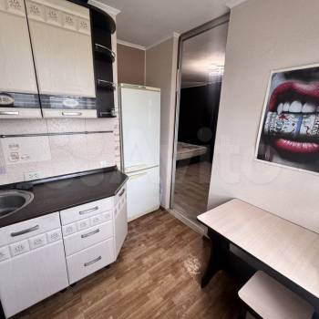 Сдается 1-комнатная квартира, 38 м²