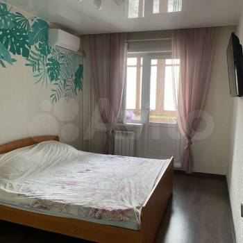 Продается Многокомнатная квартира, 75,7 м²