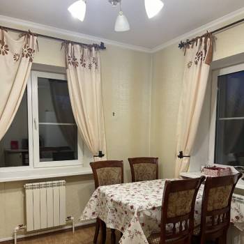 Сдается Дом, 200 м²