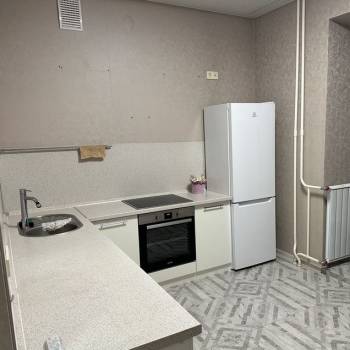 Продается 1-комнатная квартира, 43,7 м²