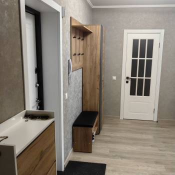 Сдается 2-х комнатная квартира, 75 м²