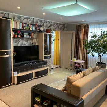 Продается 3-х комнатная квартира, 60,2 м²