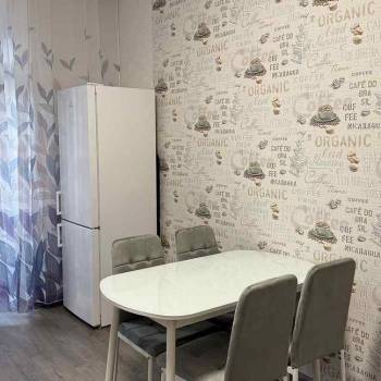 Сдается 2-х комнатная квартира, 65 м²