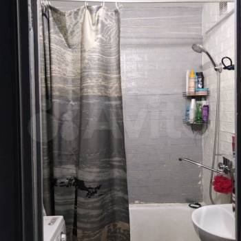 Продается 3-х комнатная квартира, 63,5 м²