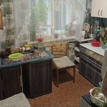 Продается Многокомнатная квартира, 63,5 м²