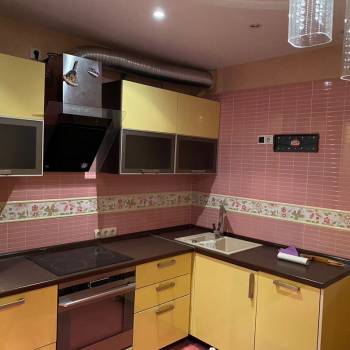 Продается Многокомнатная квартира, 82,9 м²