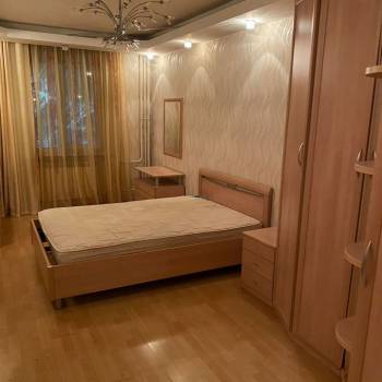 Продается Многокомнатная квартира, 82,9 м²