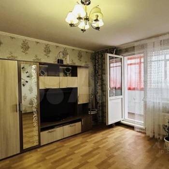 Продается 1-комнатная квартира, 45,9 м²
