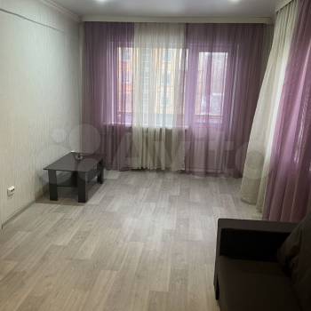 Продается 1-комнатная квартира, 30,8 м²