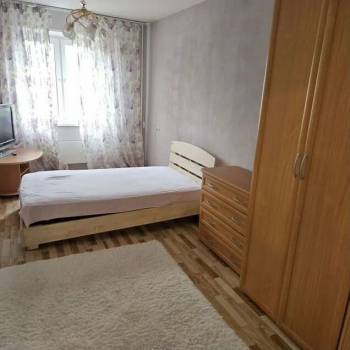 Сдается 1-комнатная квартира, 39 м²