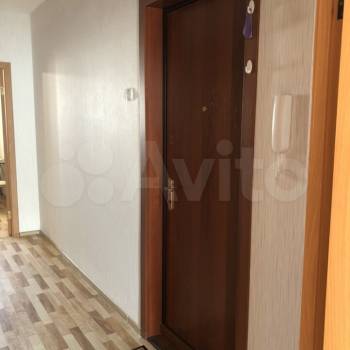 Сдается 1-комнатная квартира, 39 м²