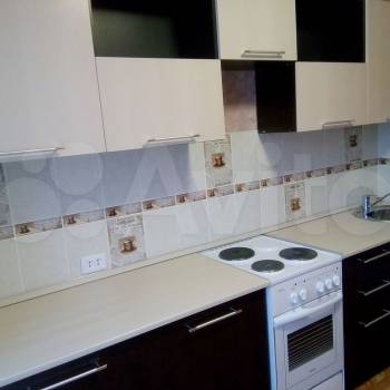 Продается 1-комнатная квартира, 42 м²