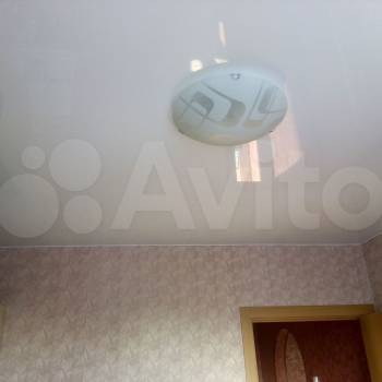 Продается 1-комнатная квартира, 42 м²