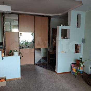 Продается Многокомнатная квартира, 82,2 м²