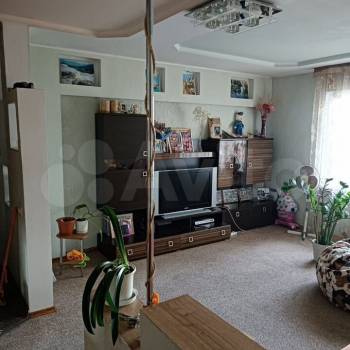 Продается Многокомнатная квартира, 82,2 м²