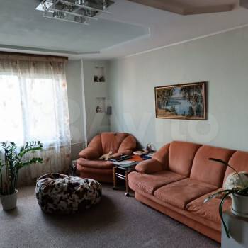 Продается Многокомнатная квартира, 82,2 м²