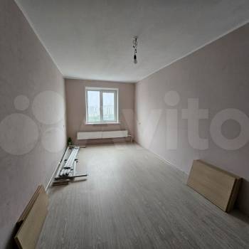 Продается Многокомнатная квартира, 83,7 м²