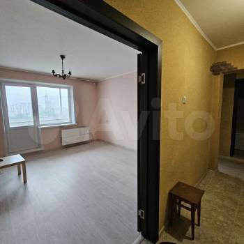 Продается Многокомнатная квартира, 83,7 м²