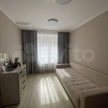 Продается Многокомнатная квартира, 93,1 м²