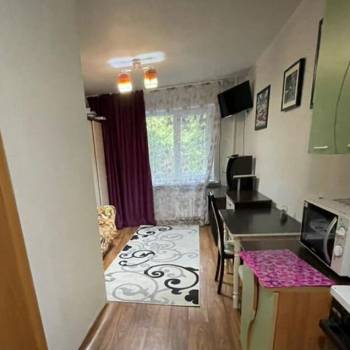 Продается 1-комнатная квартира, 18 м²