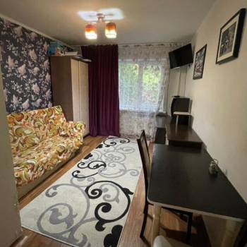 Продается 1-комнатная квартира, 18 м²