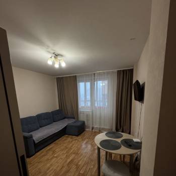 Продается 1-комнатная квартира, 28,5 м²