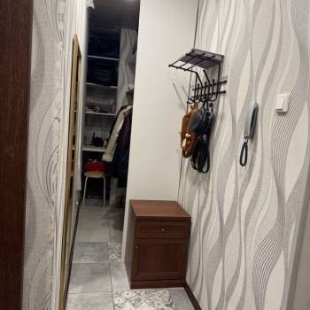 Продается 1-комнатная квартира, 47 м²