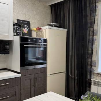 Продается 1-комнатная квартира, 47 м²
