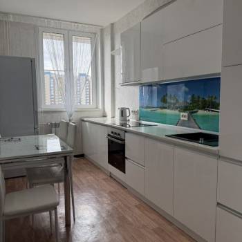 Сдается 2-х комнатная квартира, 55 м²