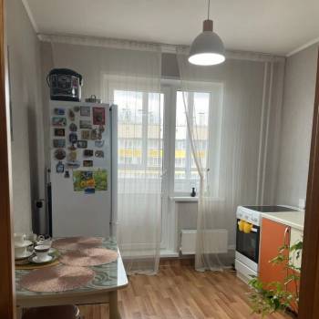 Продается 1-комнатная квартира, 35 м²