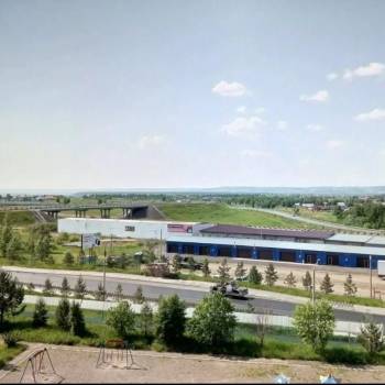 Продается 1-комнатная квартира, 97,37 м²