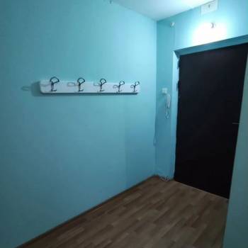 Продается 1-комнатная квартира, 42,5 м²