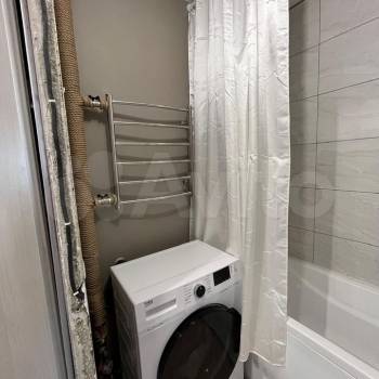 Продается 1-комнатная квартира, 40,4 м²