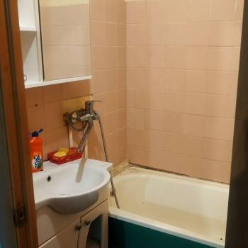 Продается Многокомнатная квартира, 82,8 м²