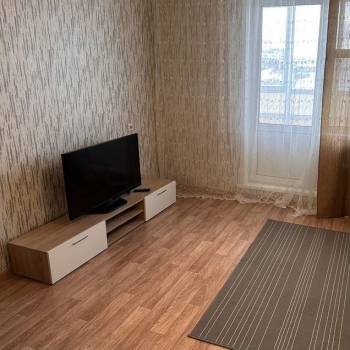 Сдается 1-комнатная квартира, 37 м²