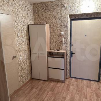 Сдается 1-комнатная квартира, 37 м²
