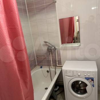 Сдается 1-комнатная квартира, 37 м²